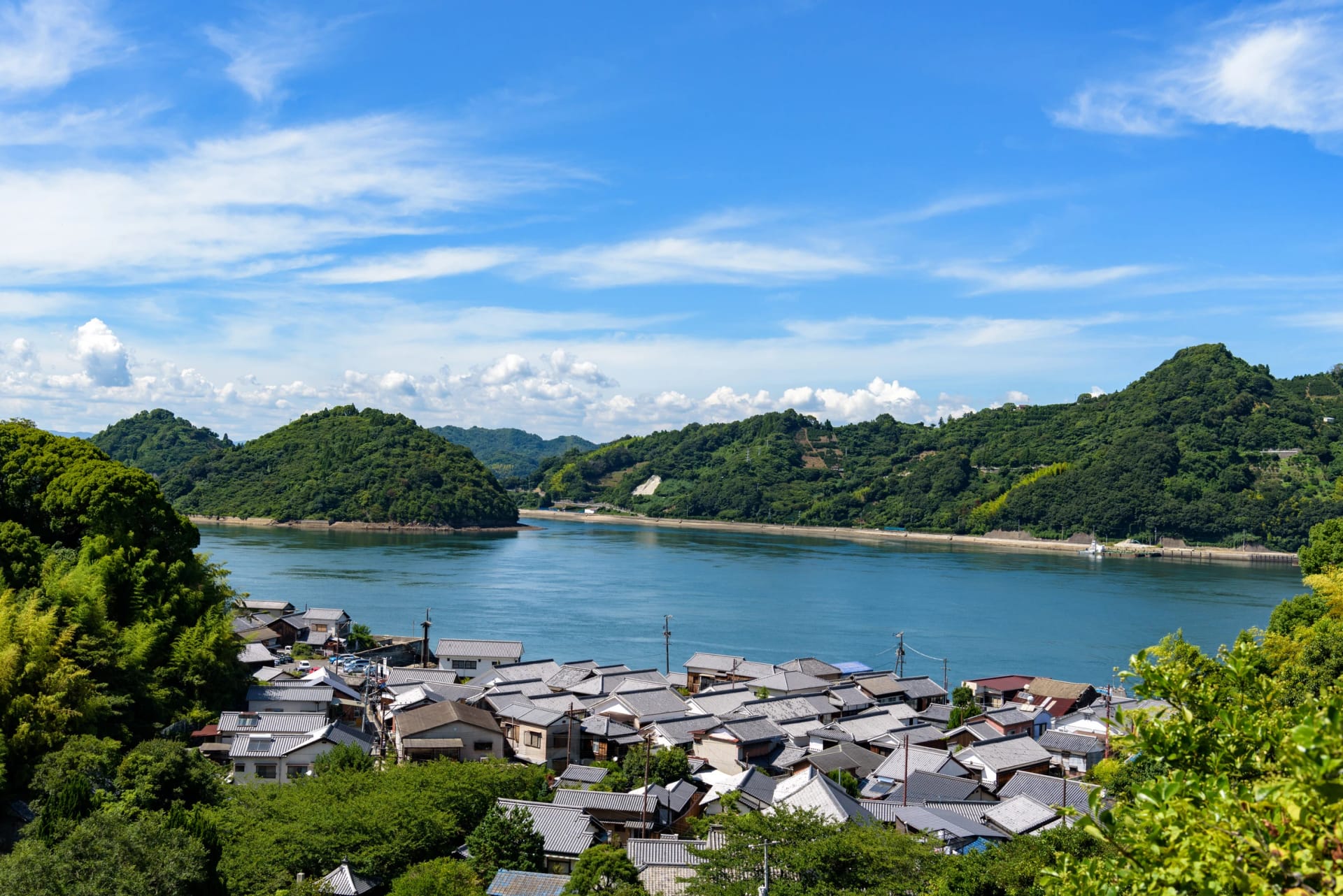 Look over Mitarai's rooftops to Okamura island